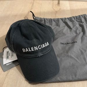 Balenciaga Hat Dark Grey/ White size: L